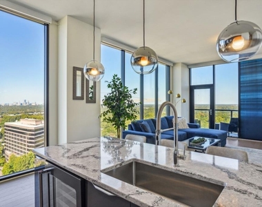 1400 W Peachtree Street - Photo Thumbnail 10