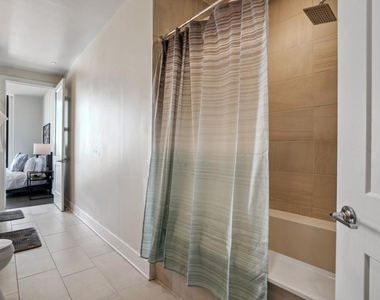 1400 W Peachtree Street - Photo Thumbnail 17