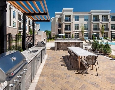 1045 Old Peachtree Road Nw - Photo Thumbnail 20