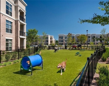 1045 Old Peachtree Road Nw - Photo Thumbnail 15