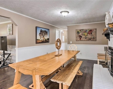 6207 Moss Drive - Photo Thumbnail 22
