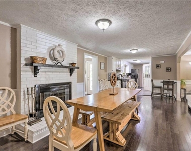 6207 Moss Drive - Photo Thumbnail 20
