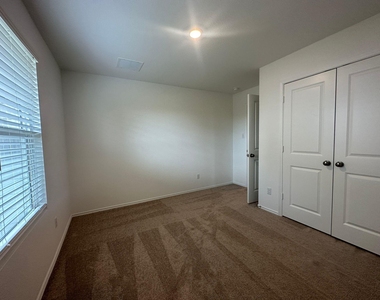 1544 Marley - Photo Thumbnail 16