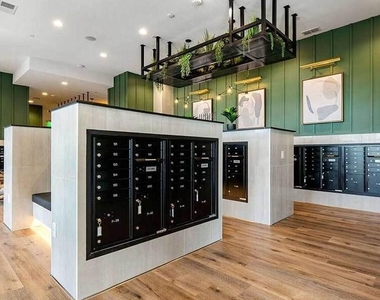 397 N Central Avenue - Photo Thumbnail 8