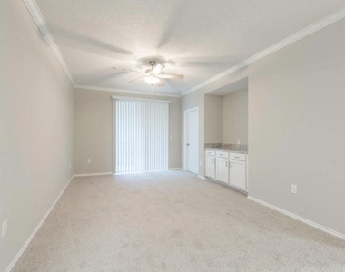 2158 Cumberland Parkway - Photo Thumbnail 5