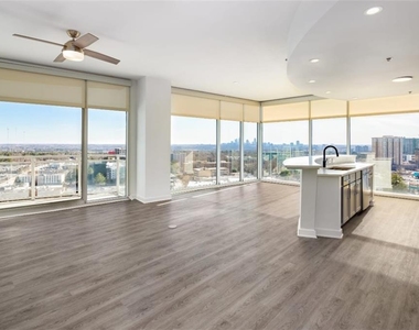 3242 Peachtree Road Ne - Photo Thumbnail 9