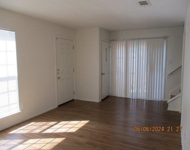 4810 West Wind Trl - Photo Thumbnail 1