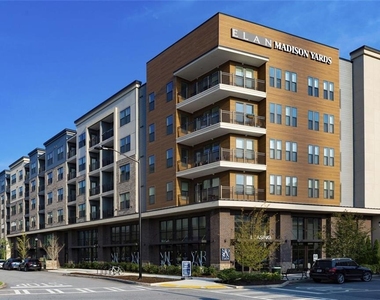 230 Bill Kennedy Way Se - Photo Thumbnail 2