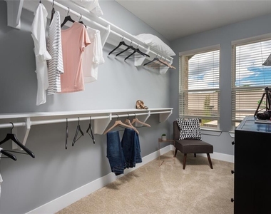 230 Bill Kennedy Way Se - Photo Thumbnail 37