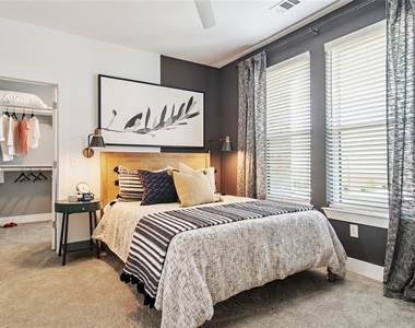 230 Bill Kennedy Way Se - Photo Thumbnail 10