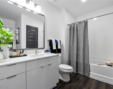 1777 Peachtree Street Ne - Photo Thumbnail 14
