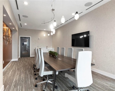 1777 Peachtree Street Ne - Photo Thumbnail 30