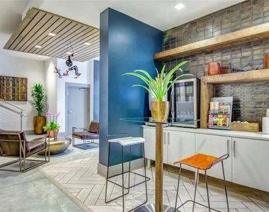 1220 Mecaslin Street Nw - Photo Thumbnail 18