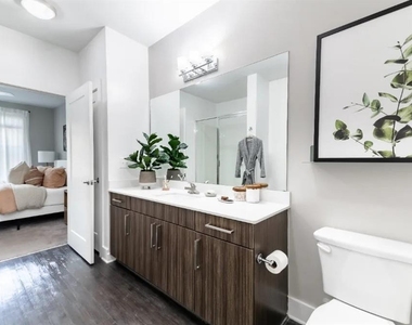 1220 Mecaslin Street Nw - Photo Thumbnail 11