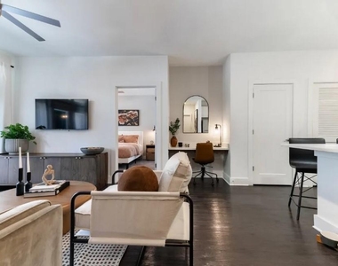 1220 Mecaslin Street Nw - Photo Thumbnail 4