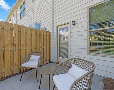 398 Sailors Way - Photo Thumbnail 30