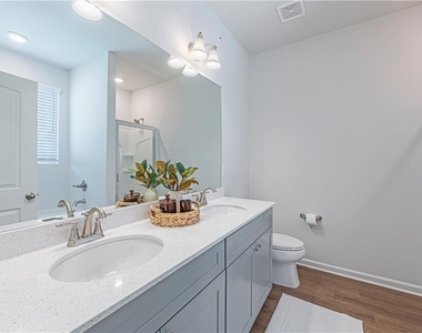 398 Sailors Way - Photo Thumbnail 17