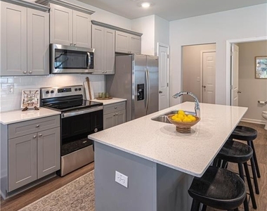 398 Sailors Way - Photo Thumbnail 26