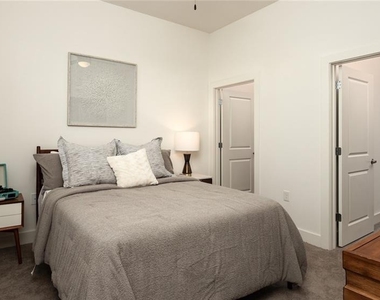 5193 Peachtree Boulevard - Photo Thumbnail 10