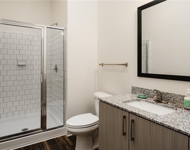 5193 Peachtree Boulevard - Photo Thumbnail 12