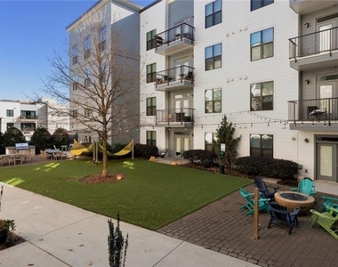 5193 Peachtree Boulevard - Photo Thumbnail 17