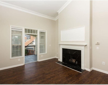3558 Piedmont Road Ne - Photo Thumbnail 8