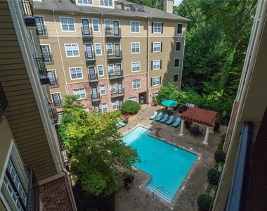2676 Milscott Drive - Photo Thumbnail 11