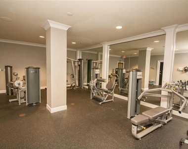 2676 Milscott Drive - Photo Thumbnail 20