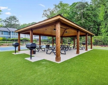 1805 Roswell Road - Photo Thumbnail 28