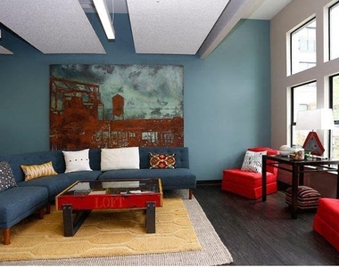 301 Memorial Drive Se - Photo Thumbnail 11