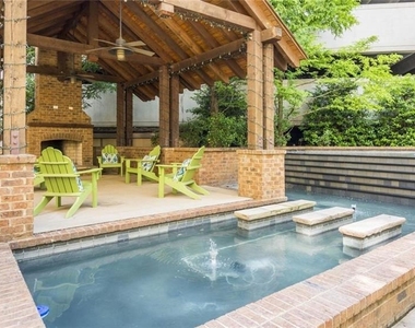 880 Glenwood Avenue - Photo Thumbnail 21