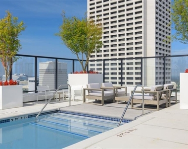 693 Peachtree Street Ne - Photo Thumbnail 7