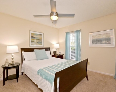 771 Lindbergh Drive - Photo Thumbnail 7