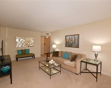 771 Lindbergh Drive - Photo Thumbnail 4