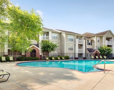 771 Lindbergh Drive - Photo Thumbnail 22