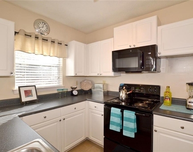 771 Lindbergh Drive - Photo Thumbnail 1