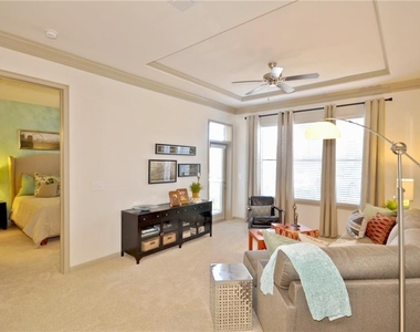 3695 Cumberland Boulevard - Photo Thumbnail 7