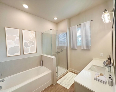 1003 Ridgewalk Parkways - Photo Thumbnail 16