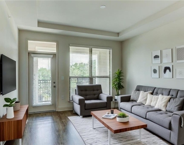 1003 Ridgewalk Parkways - Photo Thumbnail 7