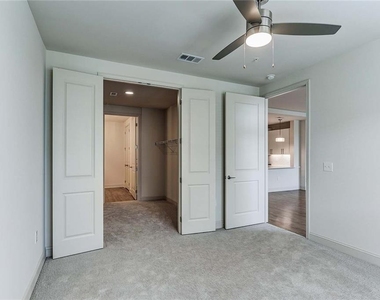 1003 Ridgewalk Parkways - Photo Thumbnail 15