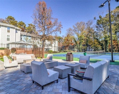 3200 Post Woods Drive - Photo Thumbnail 14