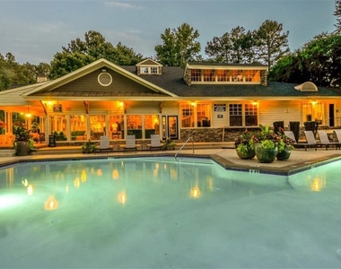 3200 Post Woods Drive - Photo Thumbnail 10