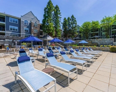 2124 Gables Drive - Photo Thumbnail 25