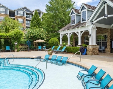 1600 Overlook Park Lane - Photo Thumbnail 11