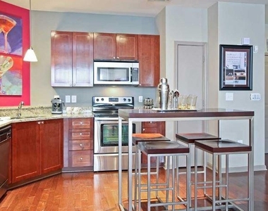 2400 Parkland Drive Ne - Photo Thumbnail 1