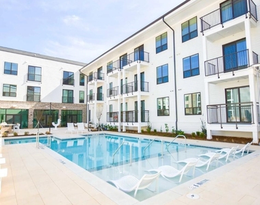 4255 Suwanee Dam Road - Photo Thumbnail 18