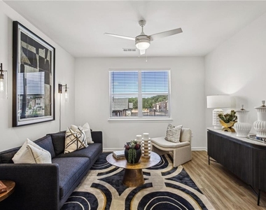 1296 Moreland Avenue Se - Photo Thumbnail 2