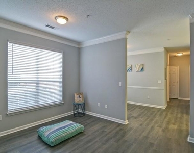 1100 Park Creek Court - Photo Thumbnail 10