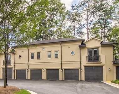4011 Roswell Road - Photo Thumbnail 35