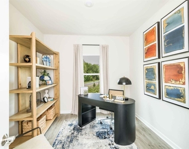 133 Pyramid Lane - Photo Thumbnail 7